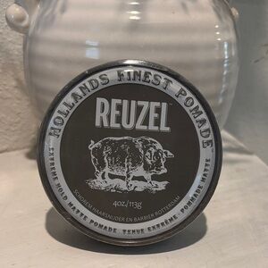 Extreme Hold Matte Pomade - Gray